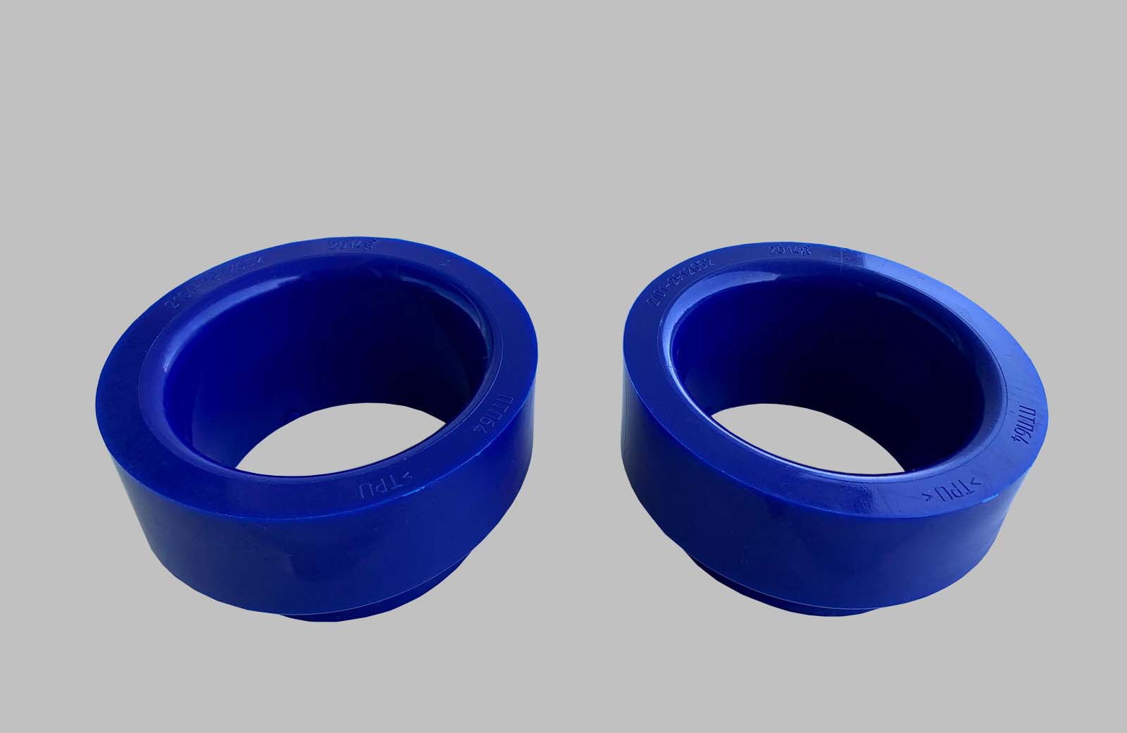 Тампони пружини задни усилени полиуретан комплект за ЛАДА НИВА